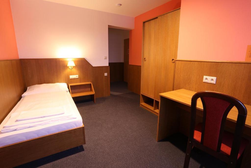 Hotel Hajcman Žďár nad Sázavou Habitación foto